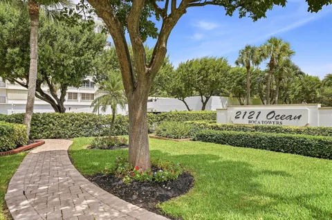 2121 OCEAN BOULEVARD #405W