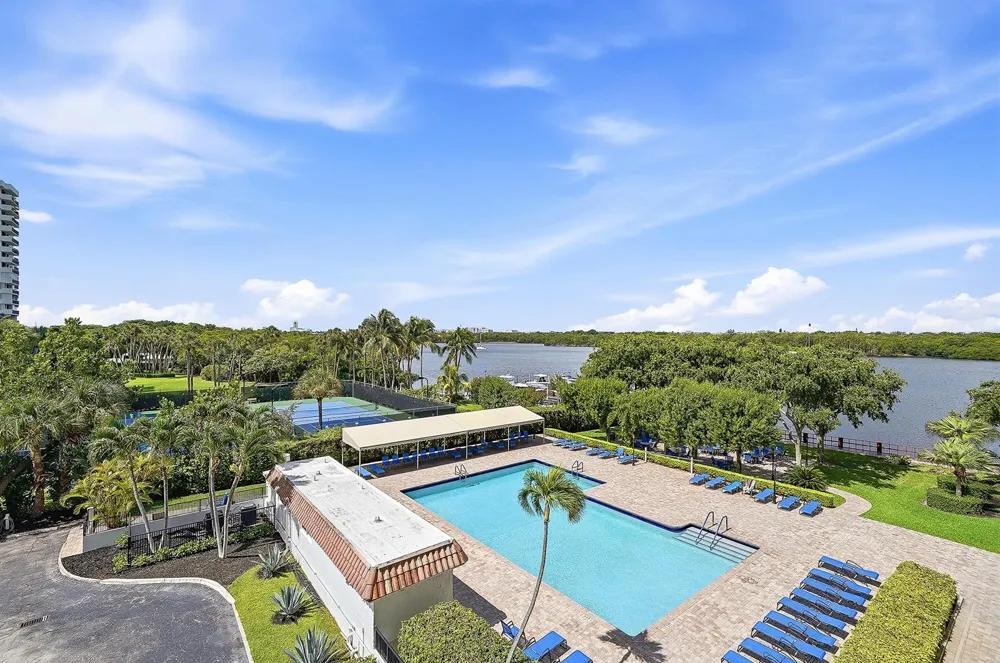 2121 OCEAN BOULEVARD #405W Boca Raton, FL 33431