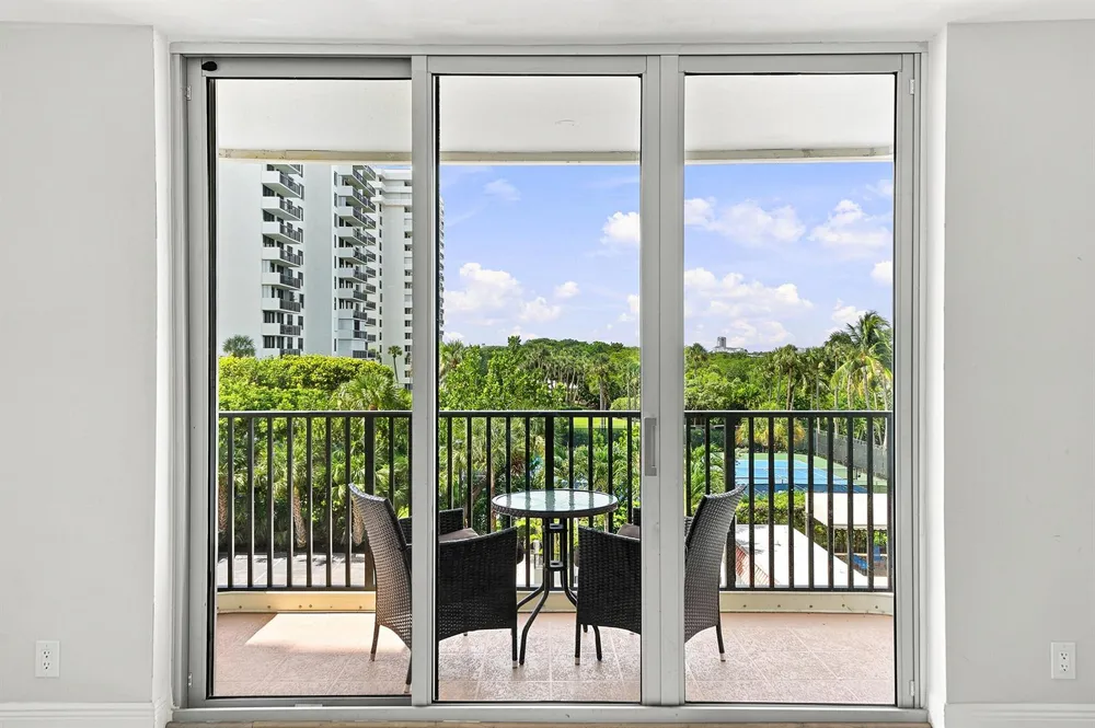 2121 OCEAN BOULEVARD #405W Boca Raton, FL 33431