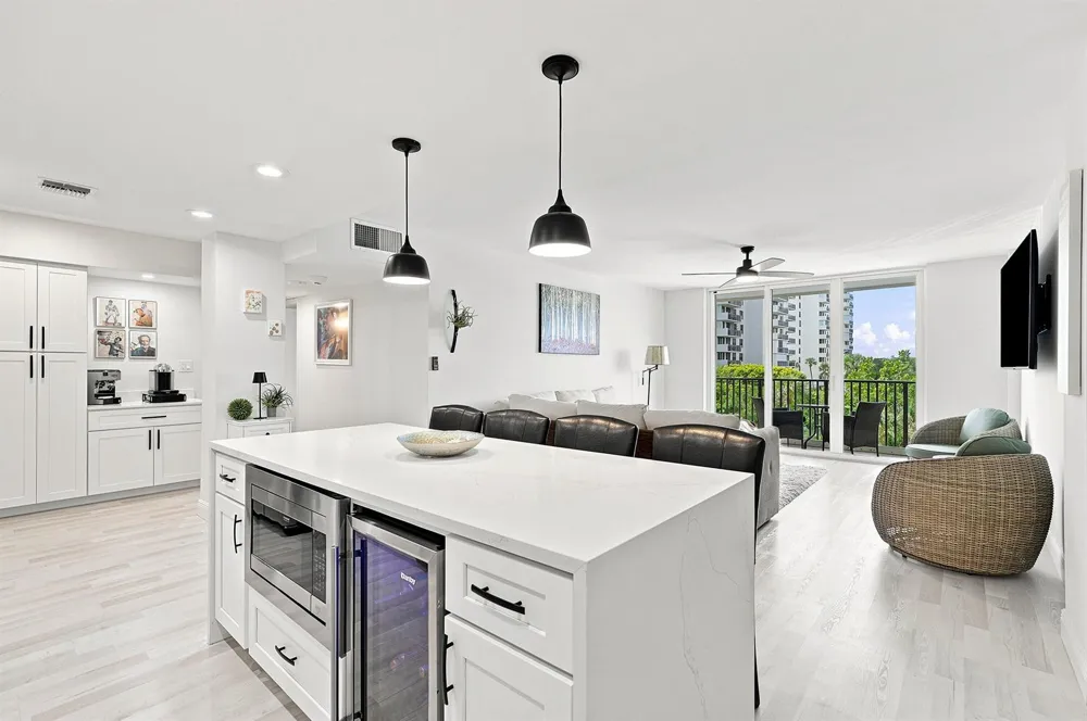 2121 OCEAN BOULEVARD #405W Boca Raton, FL 33431