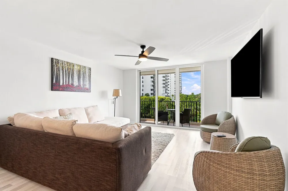 2121 OCEAN BOULEVARD #405W Boca Raton, FL 33431