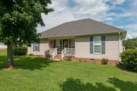 27 Ridgeline Dr