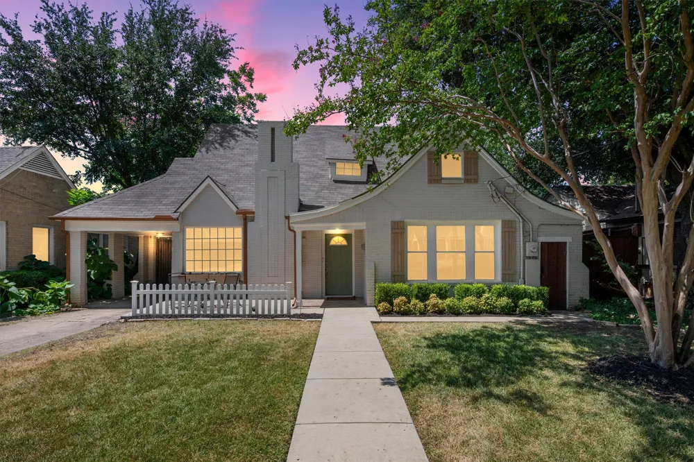5223 Denton Drive Dallas, TX 75235