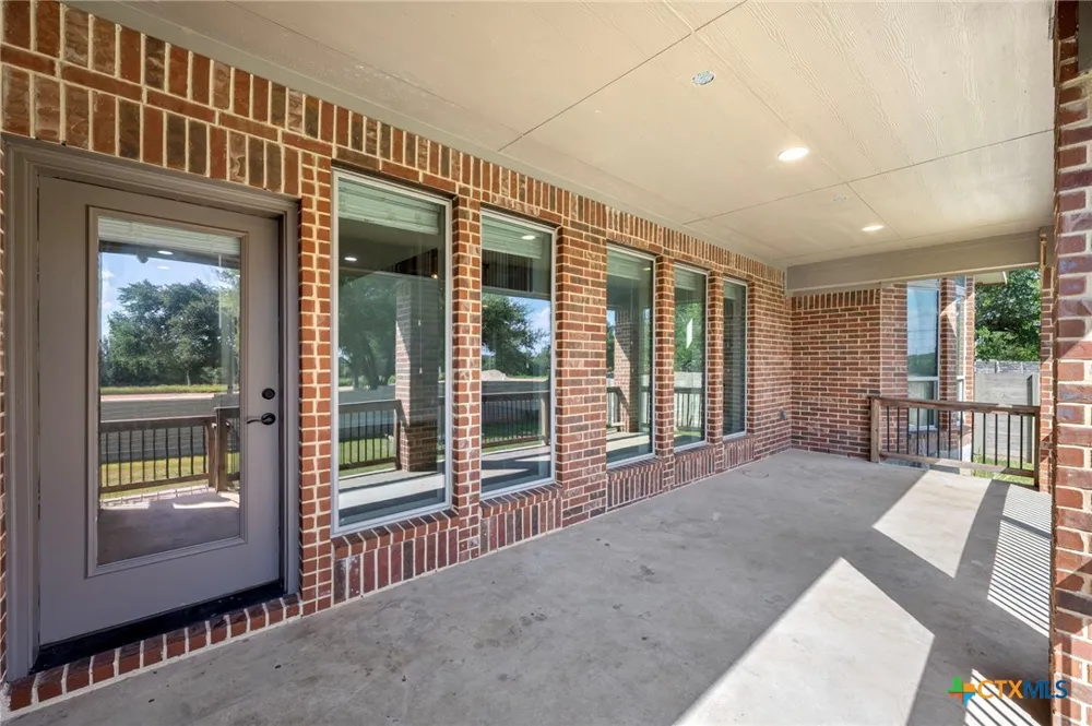 657 Vale Court New Braunfels, TX 78132