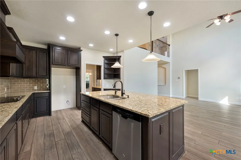 657 Vale Court New Braunfels, TX 78132