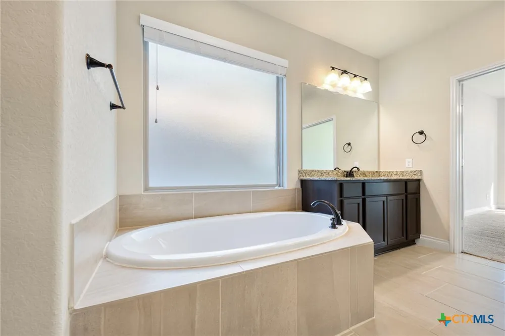 657 Vale Court New Braunfels, TX 78132