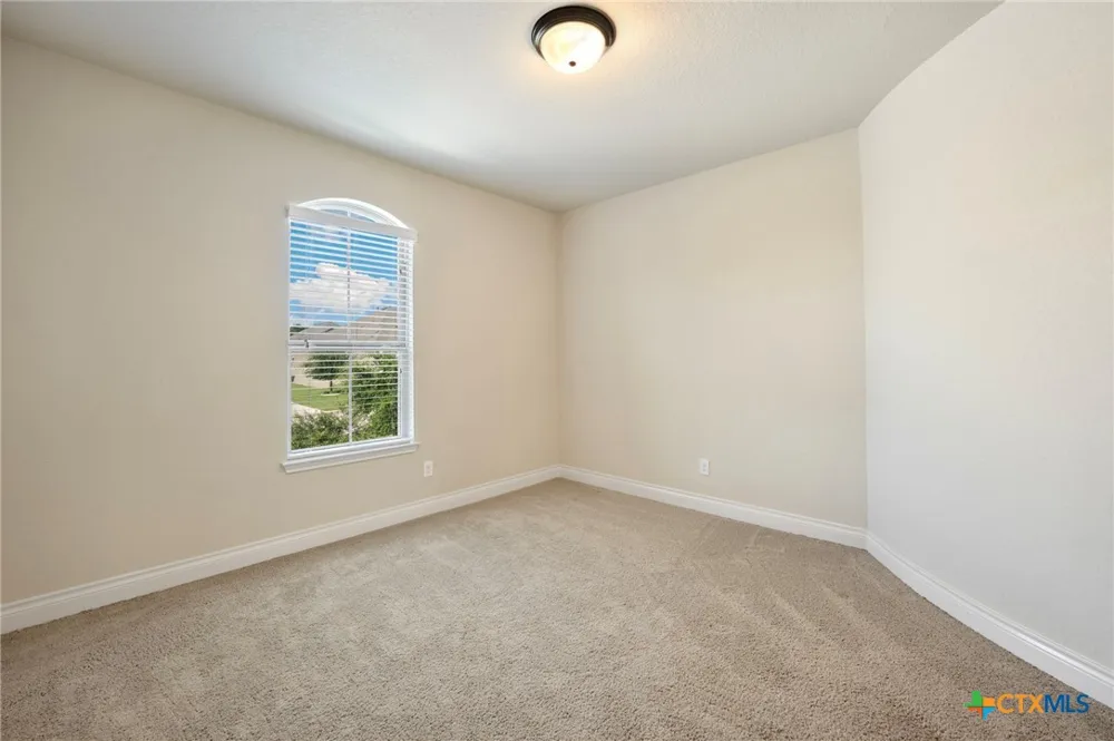 657 Vale Court New Braunfels, TX 78132