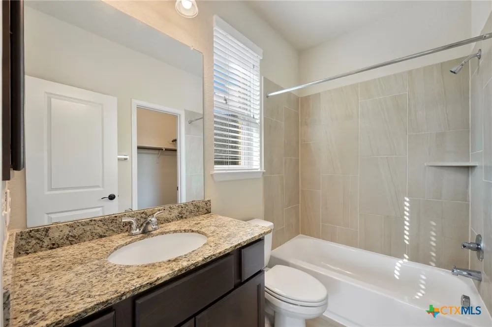 657 Vale Court New Braunfels, TX 78132