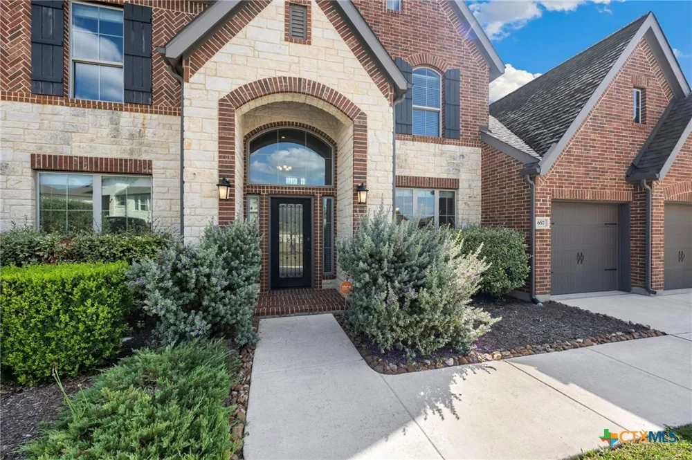 657 Vale Court New Braunfels, TX 78132