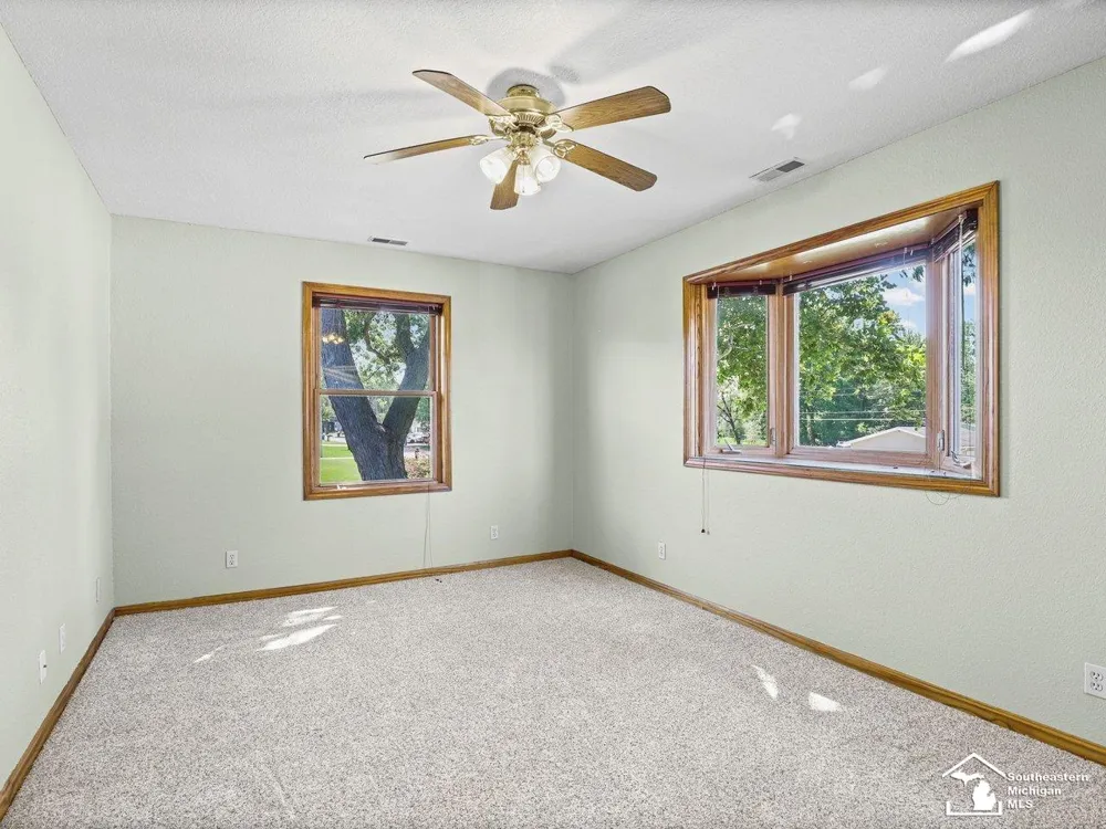 978 Streetman Street Erie Township, MI 48133
