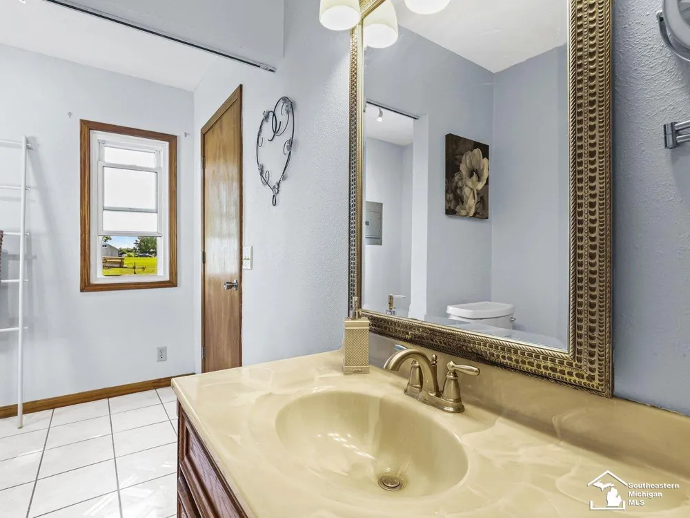 978 Streetman Street Erie Township, MI 48133