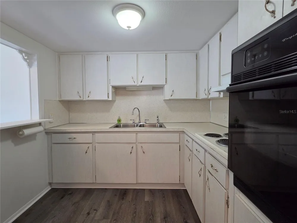 2459 COLUMBIA DRIVE #47 Clearwater, FL 33763