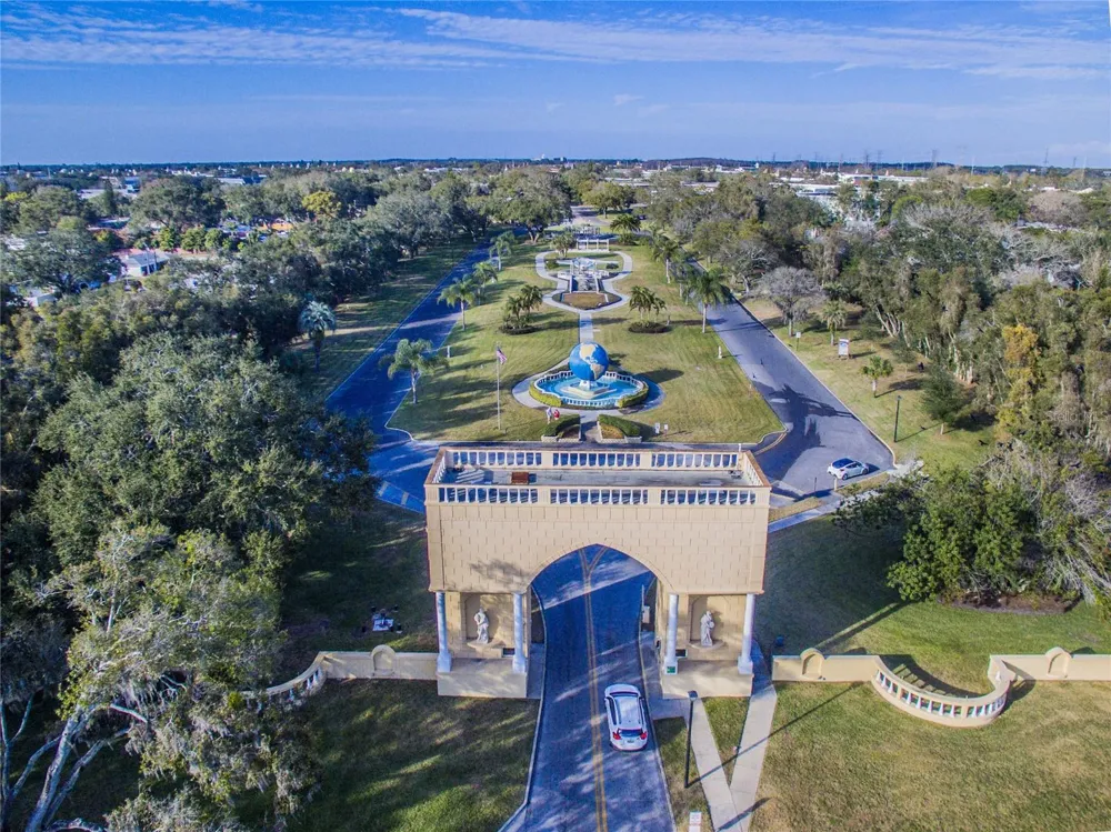 2459 COLUMBIA DRIVE #47 Clearwater, FL 33763