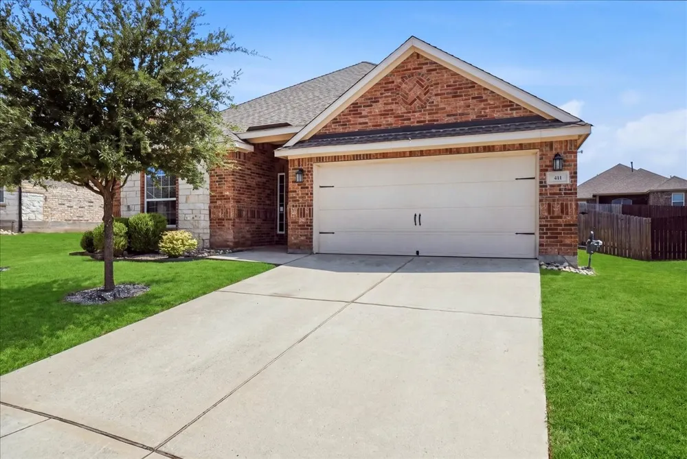 411 Winchester Drive Celina, TX 75009