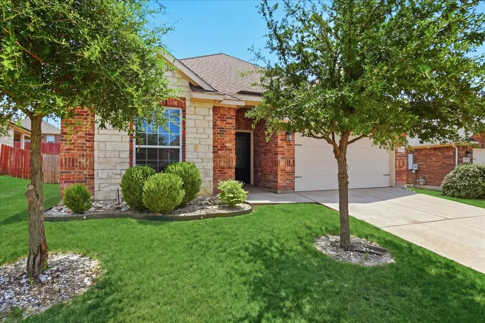 411 Winchester Drive Celina, TX 75009