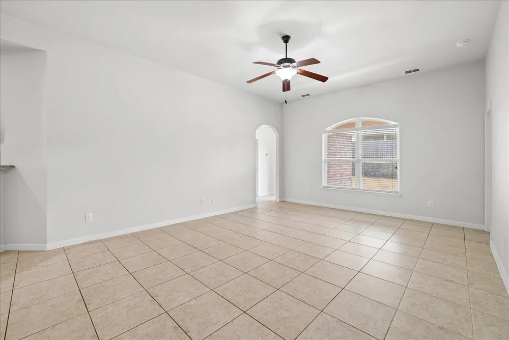 411 Winchester Drive Celina, TX 75009