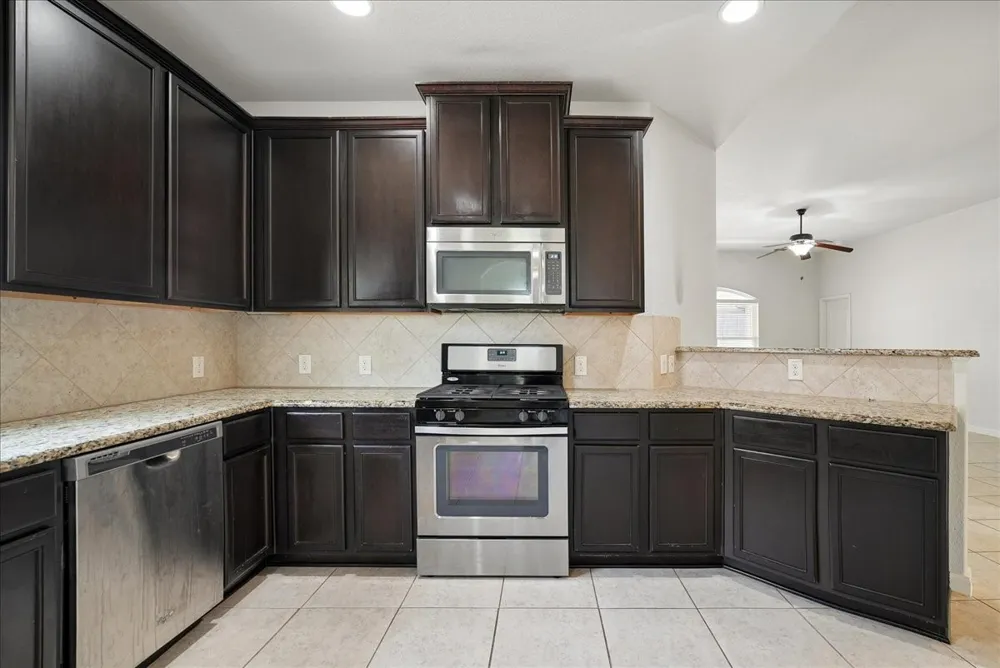 411 Winchester Drive Celina, TX 75009