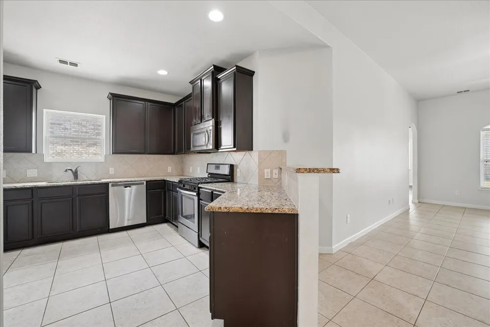 411 Winchester Drive Celina, TX 75009
