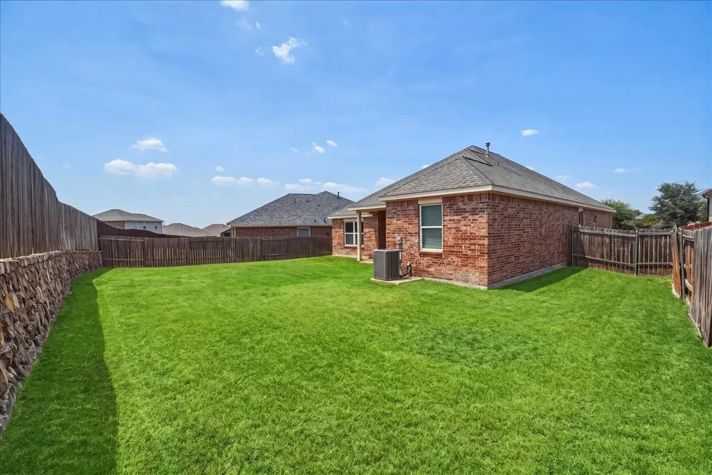 411 Winchester Drive Celina, TX 75009