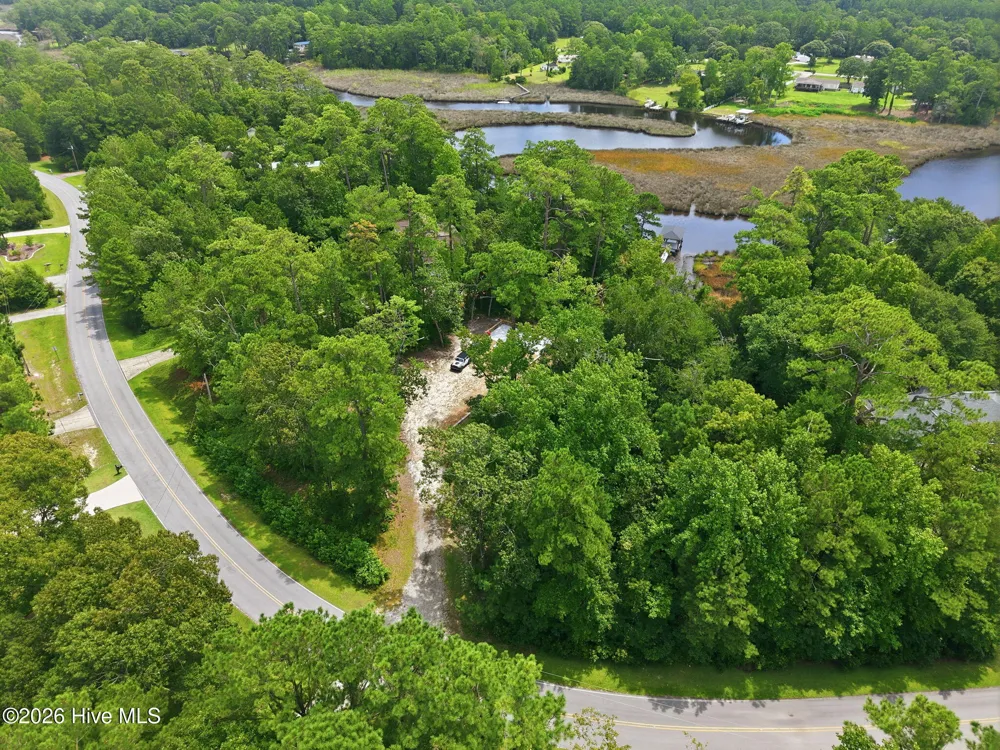 254 White Oak Bluff Road Stella, NC 28582