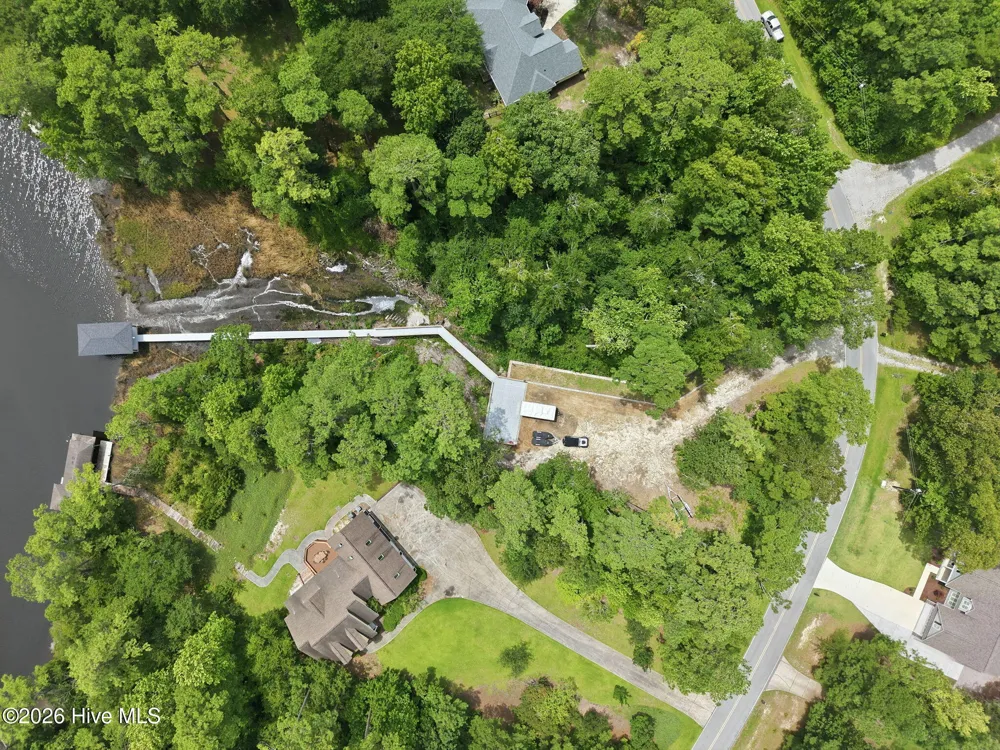 254 White Oak Bluff Road Stella, NC 28582