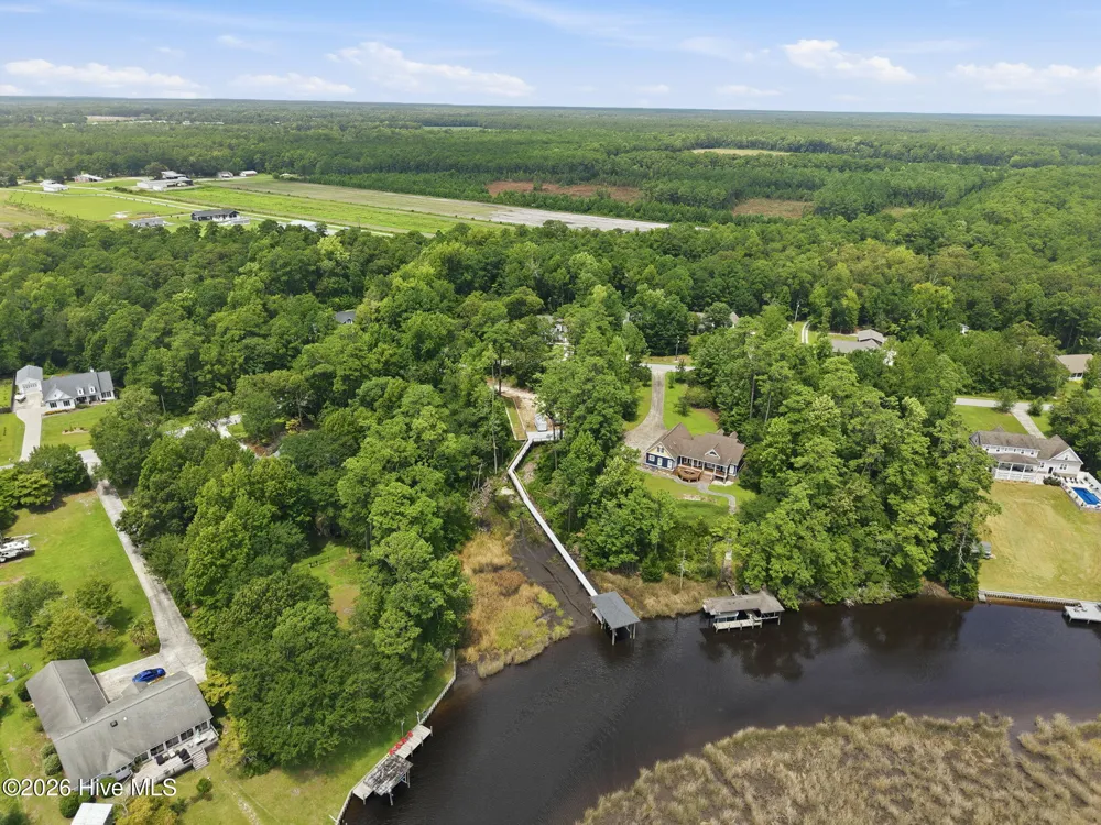 254 White Oak Bluff Road Stella, NC 28582