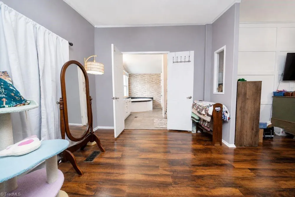 327 E Carter Mill Road Elkin, NC 28621