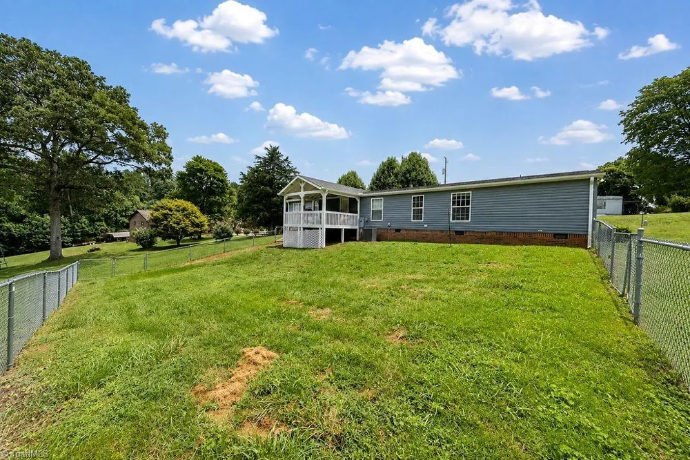 327 E Carter Mill Road Elkin, NC 28621