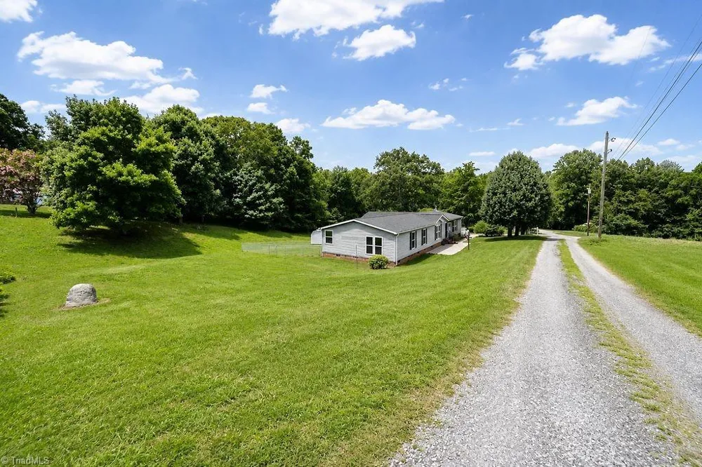 327 E Carter Mill Road Elkin, NC 28621