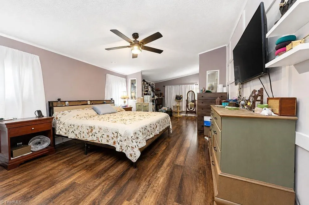 327 E Carter Mill Road Elkin, NC 28621