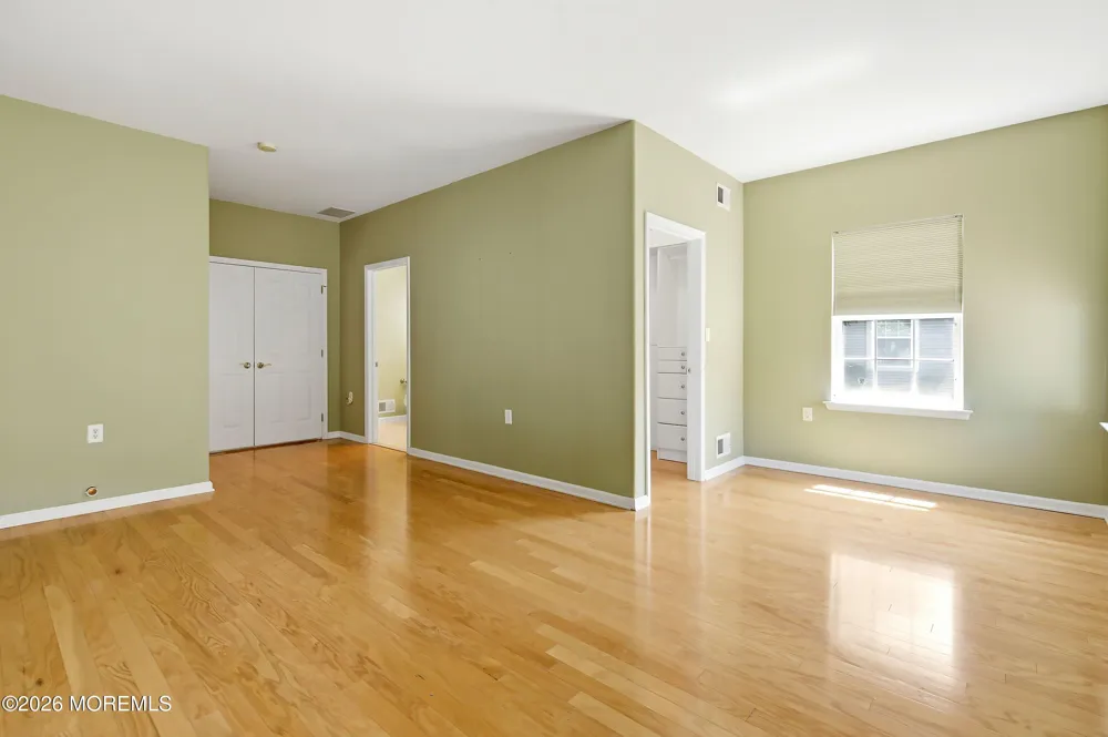 2 Falstaff Drive Manchester, NJ 08759