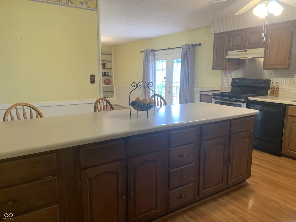 3311 Taylor Road Columbus, IN 47203