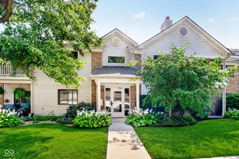 11725 Lenox Lane #103