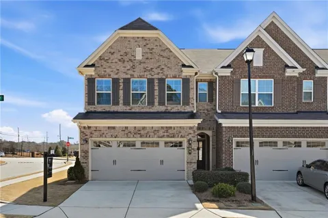 504 Elm Bluff Way