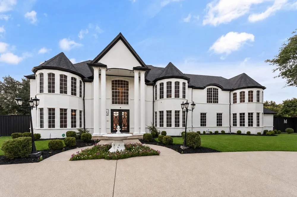 307 Meadow Drive Sunnyvale, TX 75182