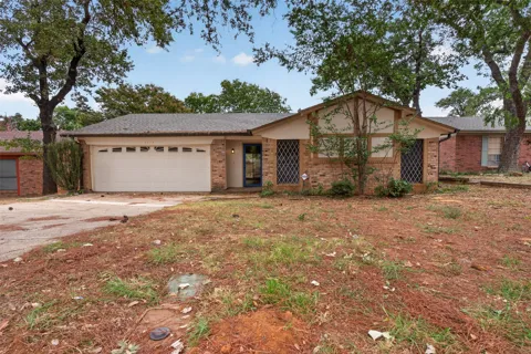1117 Blue Carriage Lane