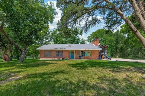 1316 Main Street