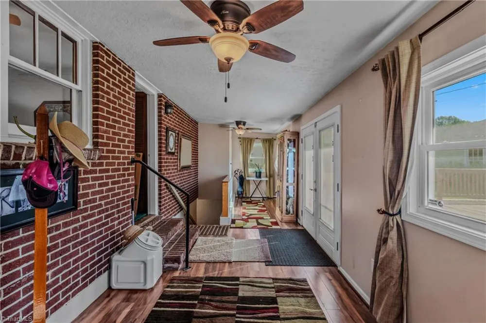 2252 Wards Gap Road Mount Airy, NC 27030
