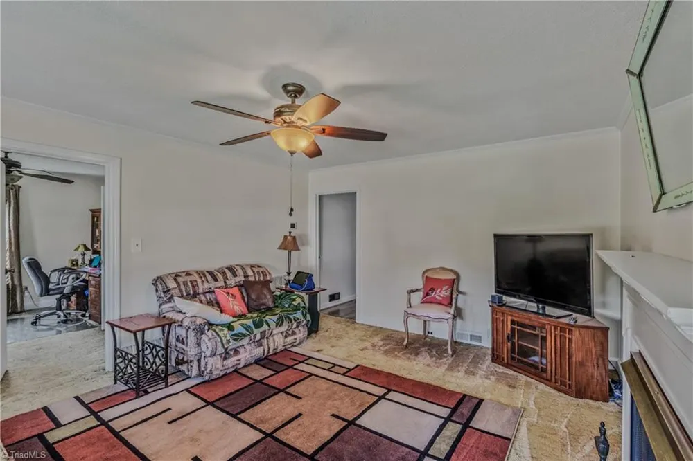 2252 Wards Gap Road Mount Airy, NC 27030