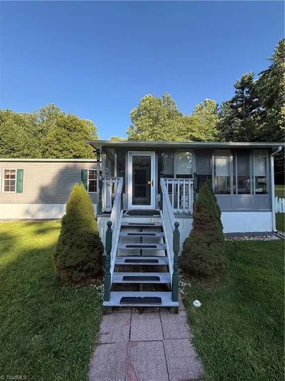 1022 Turnerspur Fancy Gap, VA 24328