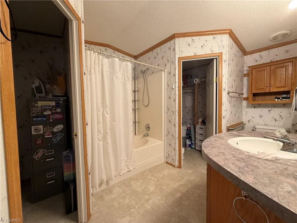 1022 Turnerspur Fancy Gap, VA 24328