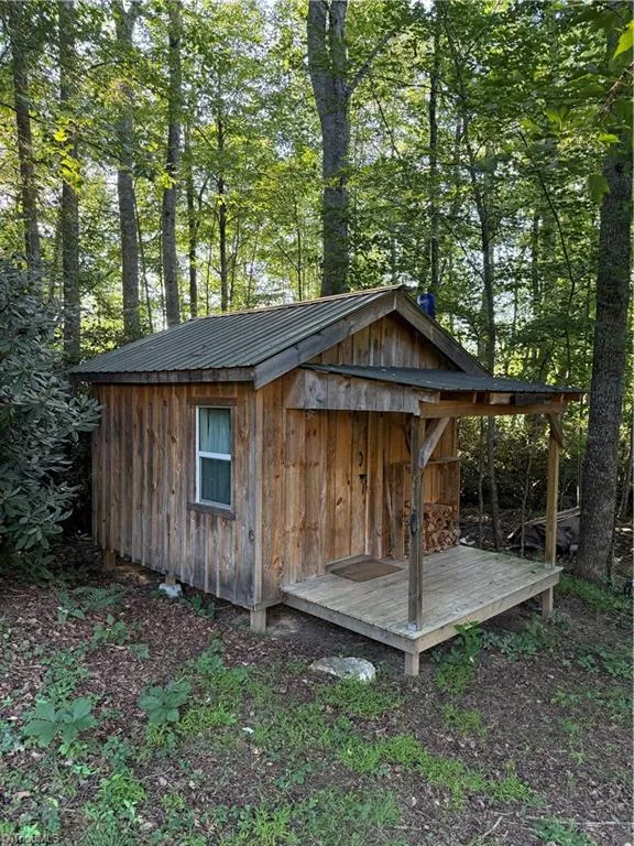 1022 Turnerspur Fancy Gap, VA 24328