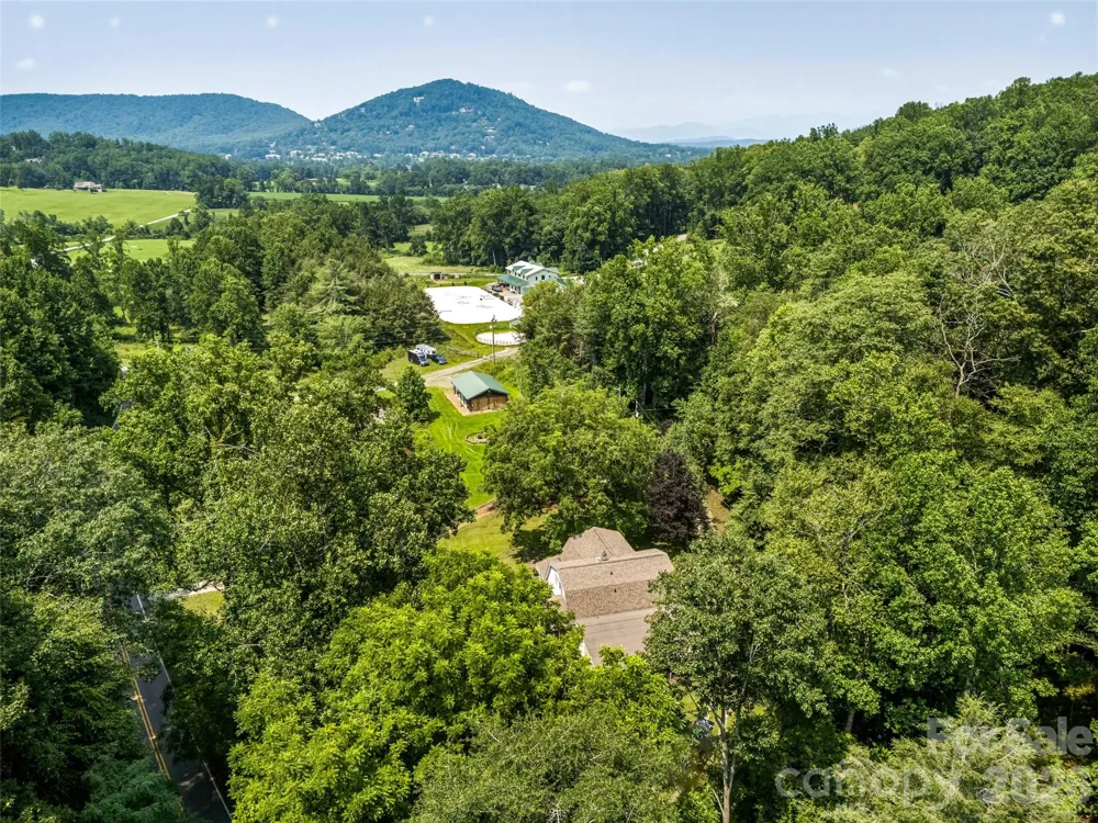 680 Pennsylvania Road Arden, NC 28704