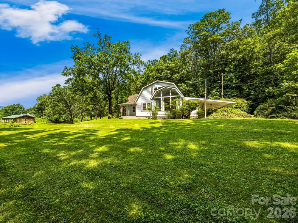 680 Pennsylvania Road Arden, NC 28704