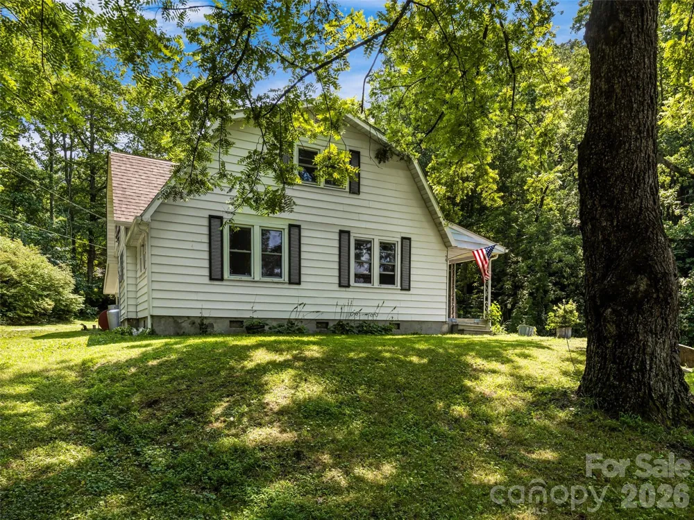680 Pennsylvania Road Arden, NC 28704