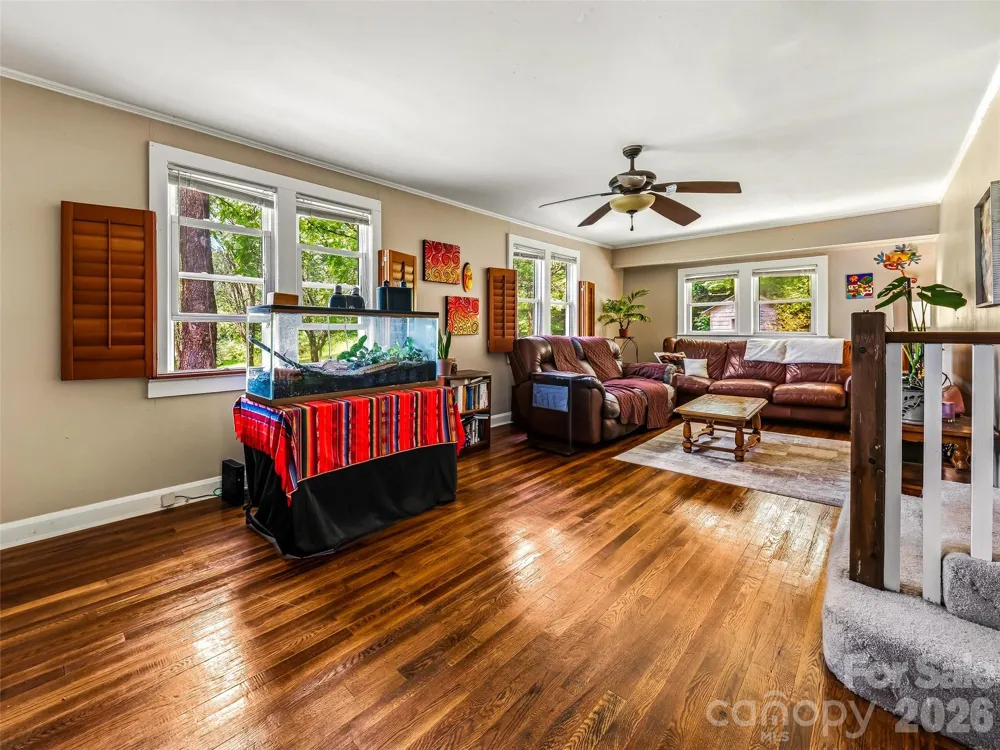 680 Pennsylvania Road Arden, NC 28704