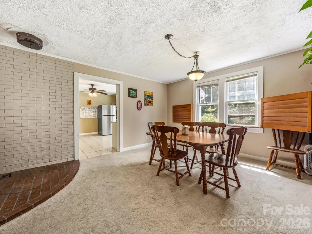 680 Pennsylvania Road Arden, NC 28704