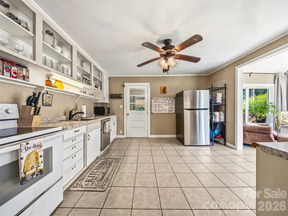680 Pennsylvania Road Arden, NC 28704