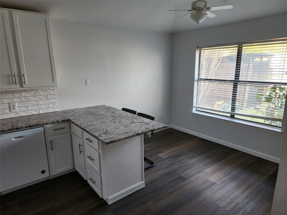 8240 Willis Lane Watauga, TX 76148