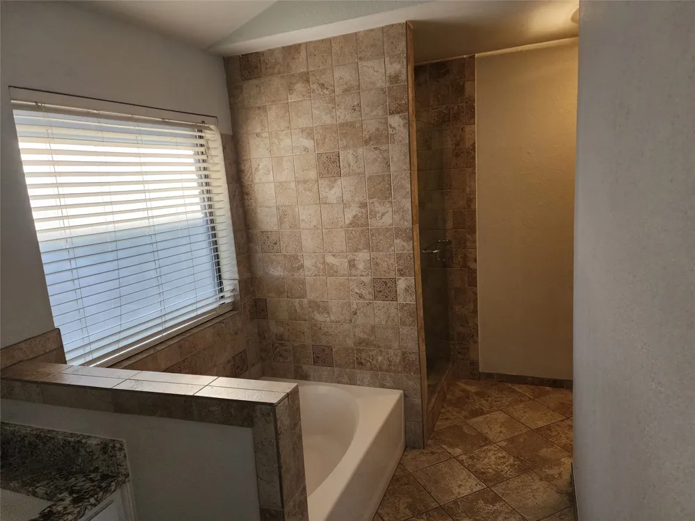 8240 Willis Lane Watauga, TX 76148